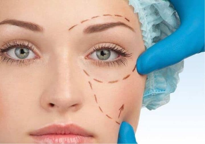 img of a girl posing